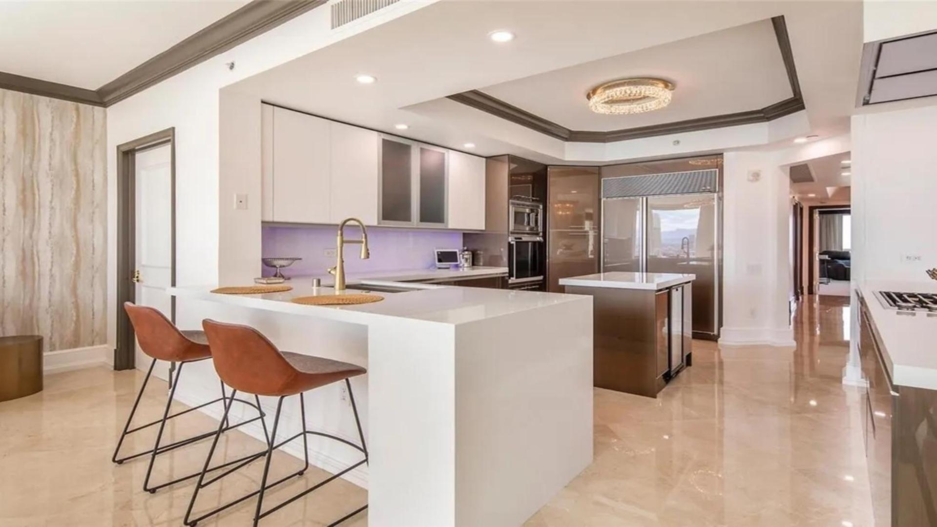 Stunning Four Bedroom Fully Professionally Remodeled Apartment Las Vegas Bagian luar foto